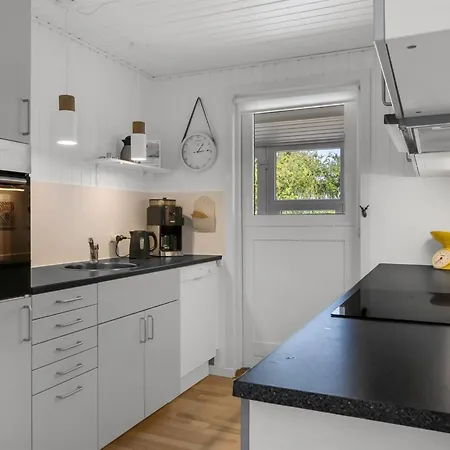 Denisa - 2-3km From The Sea By Interhome * Lakolk