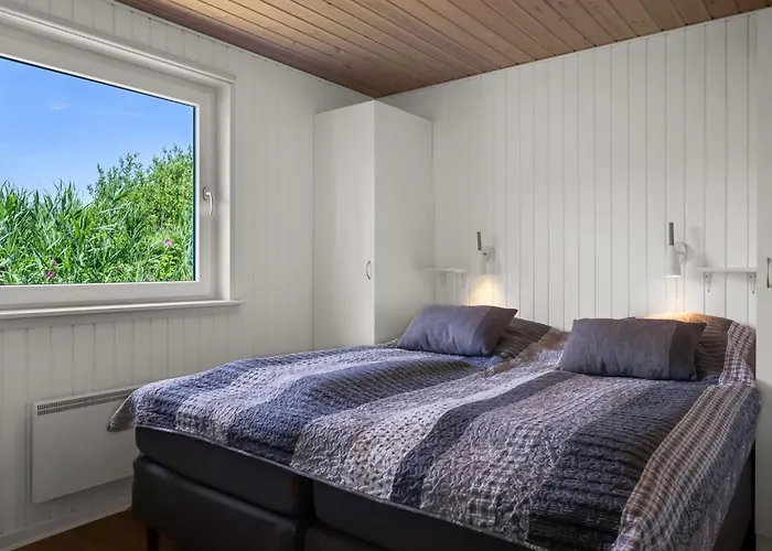 Denisa - 2-3km From The Sea By Interhome * Lakolk