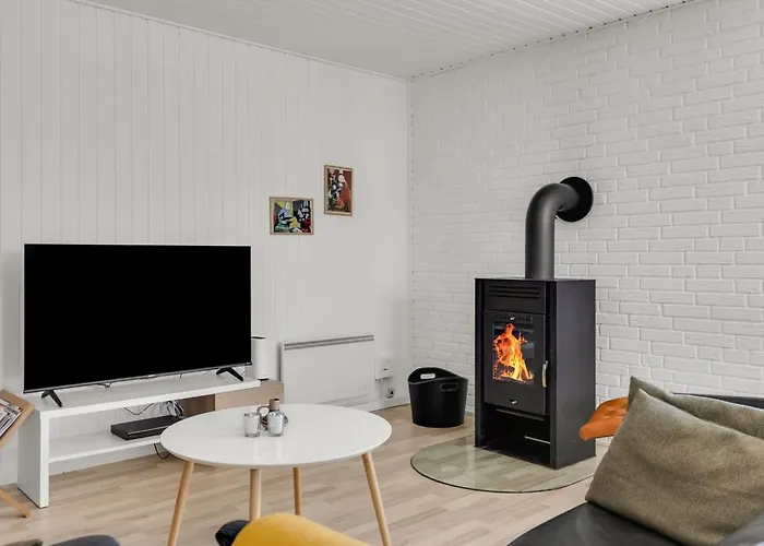 Denisa - 2-3km From The Sea By Interhome